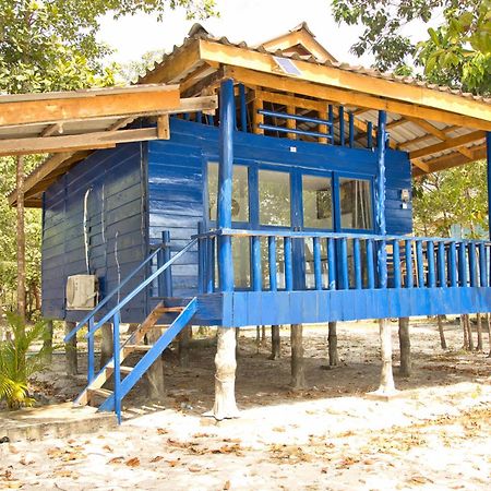 Koh Rong Beach Hostel And Bungalows Kaoh Touch エクステリア 写真
