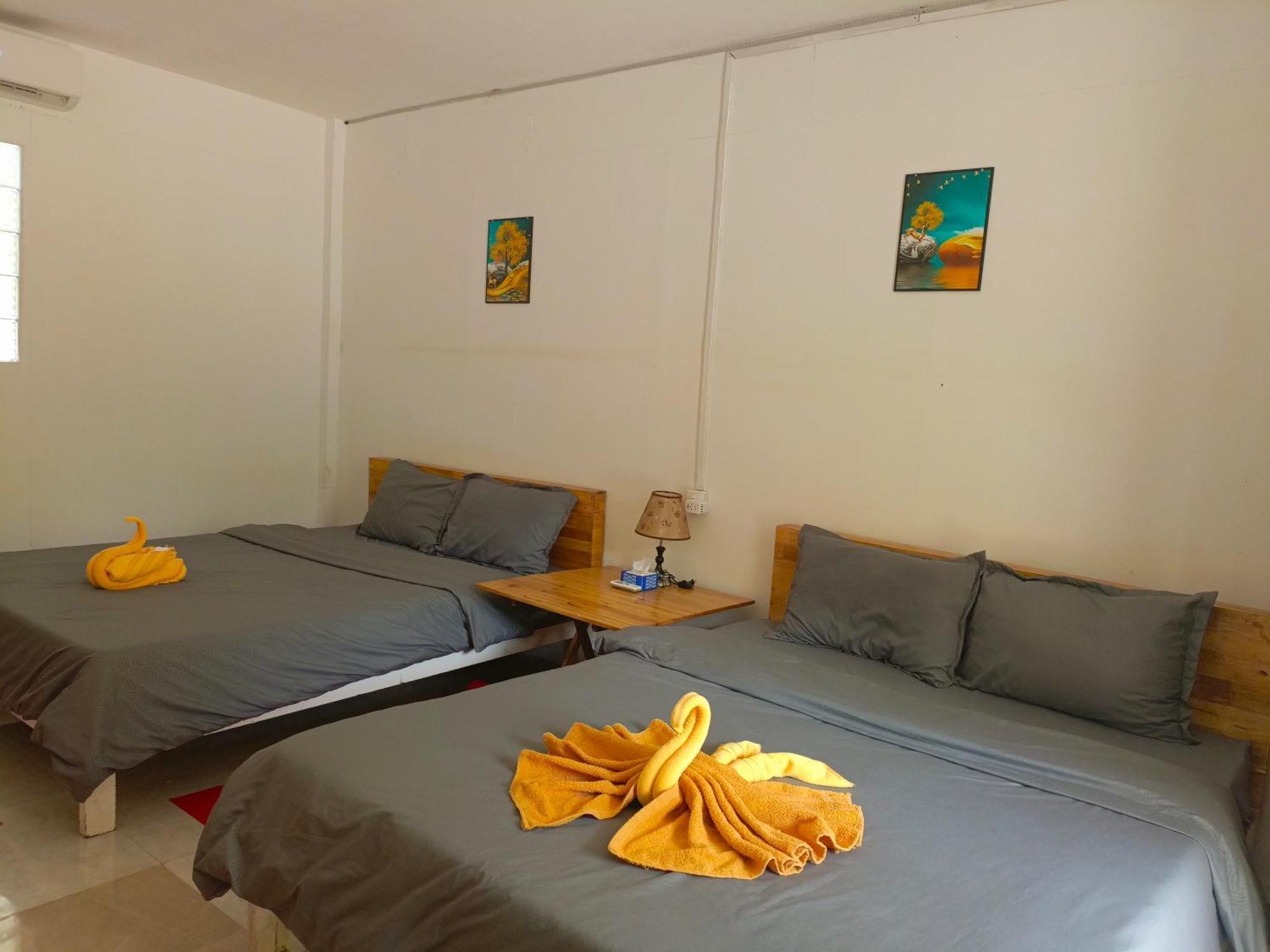 Koh Rong Beach Hostel And Bungalows Kaoh Touch エクステリア 写真