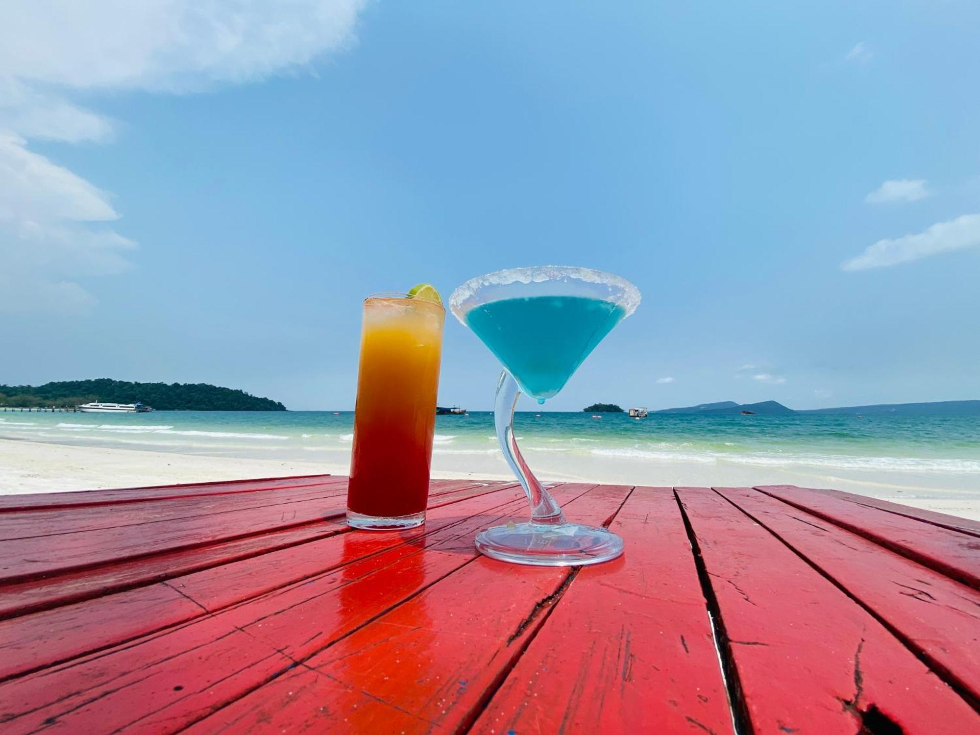 Koh Rong Beach Hostel And Bungalows Kaoh Touch エクステリア 写真