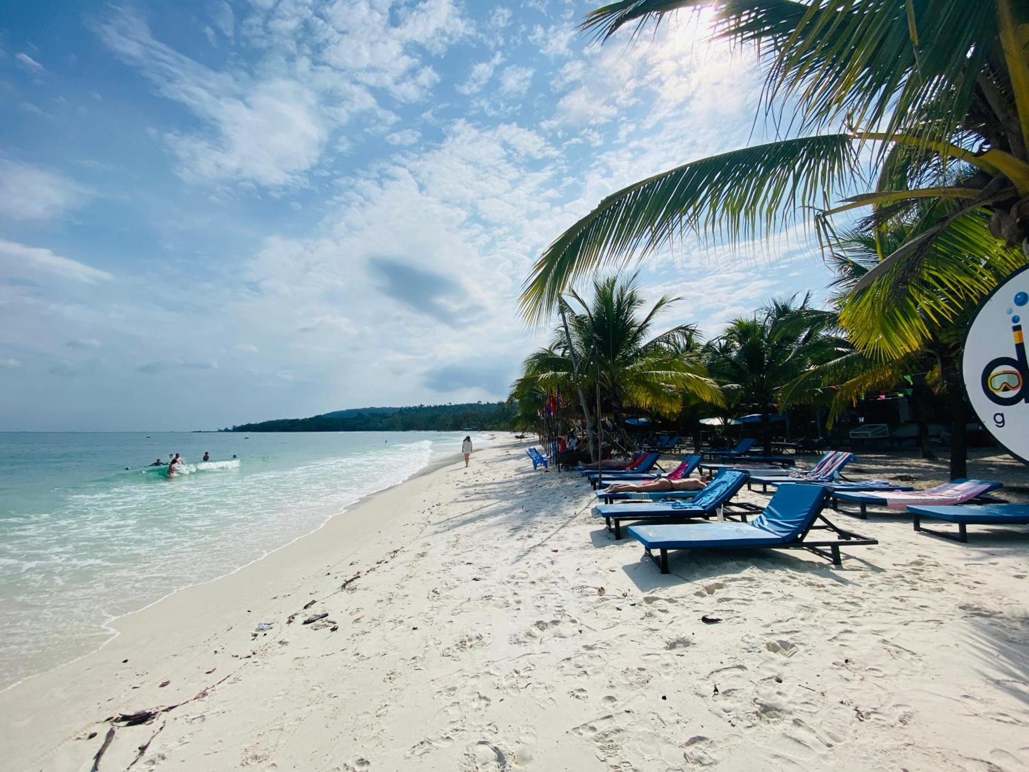 Koh Rong Beach Hostel And Bungalows Kaoh Touch エクステリア 写真