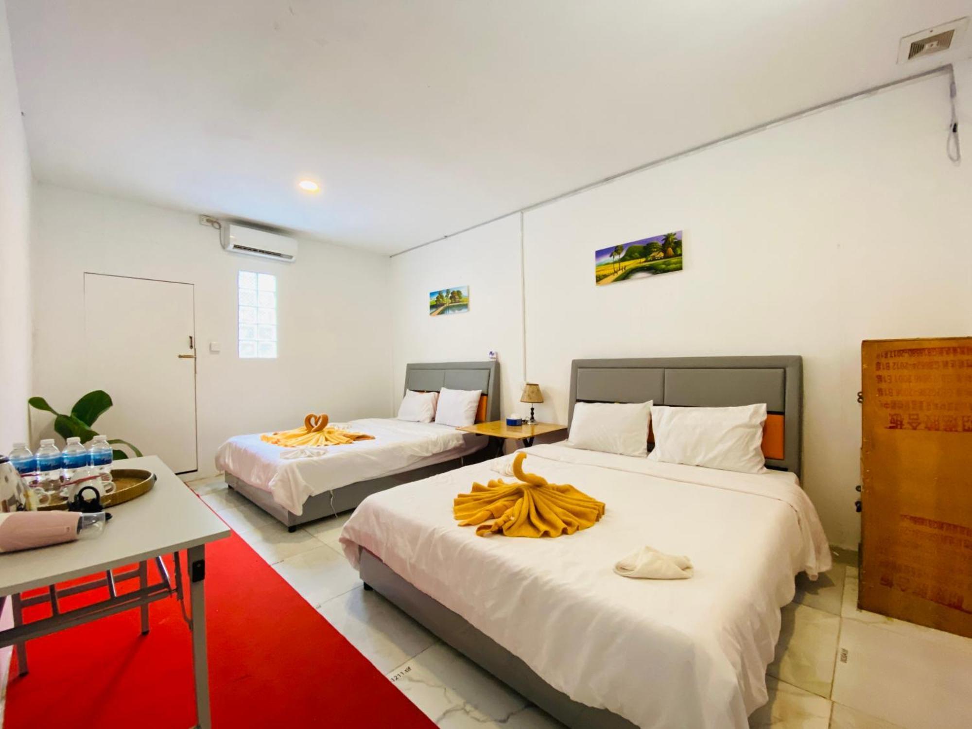 Koh Rong Beach Hostel And Bungalows Kaoh Touch エクステリア 写真