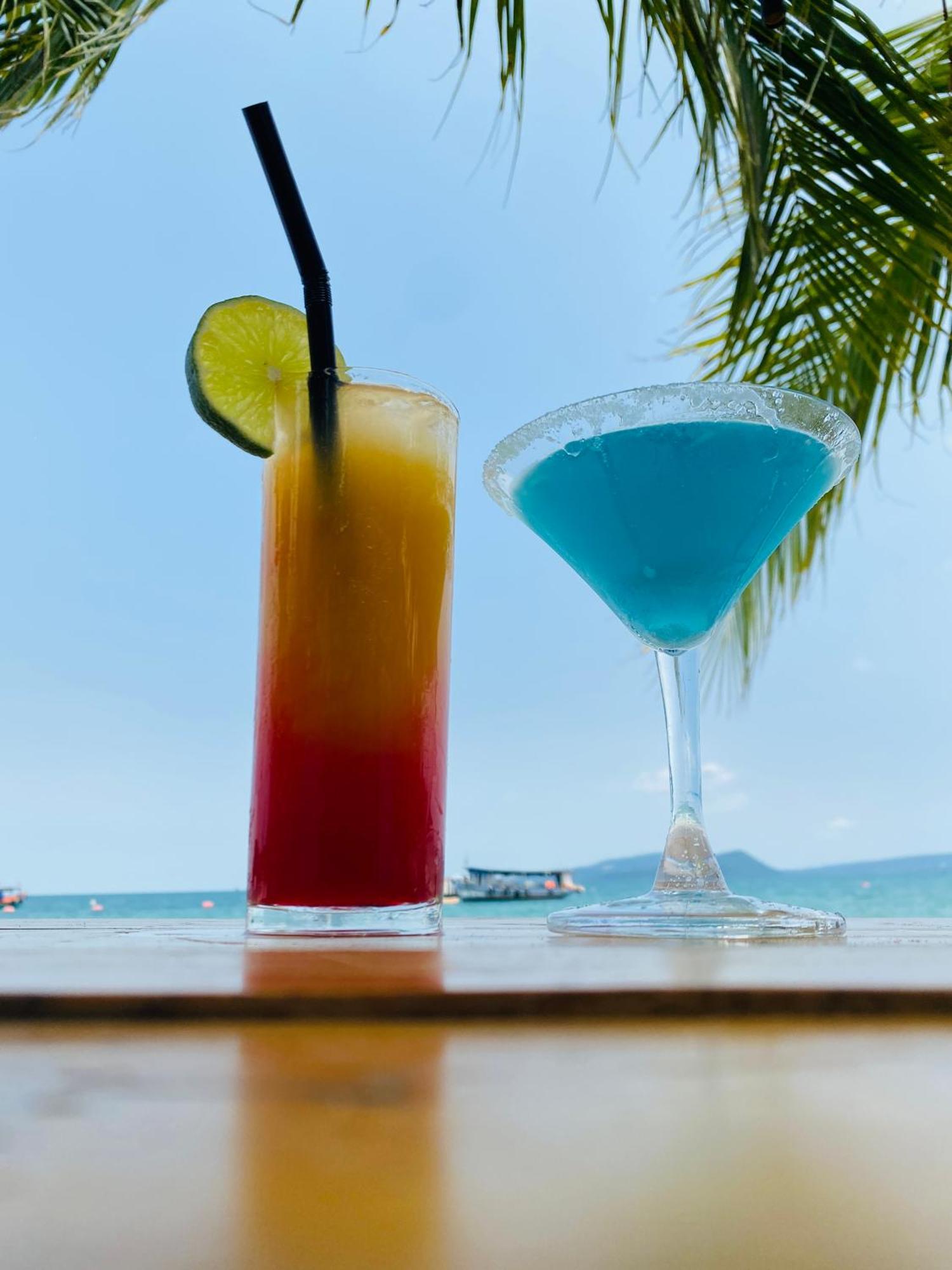 Koh Rong Beach Hostel And Bungalows Kaoh Touch エクステリア 写真