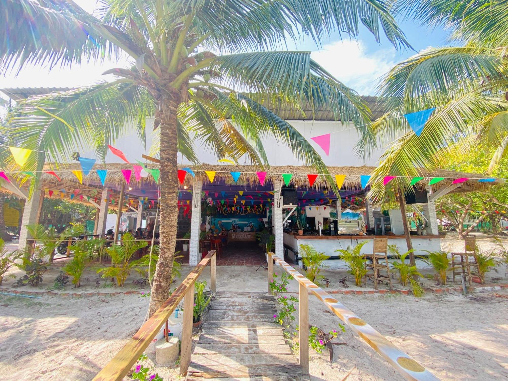 Koh Rong Beach Hostel And Bungalows Kaoh Touch エクステリア 写真
